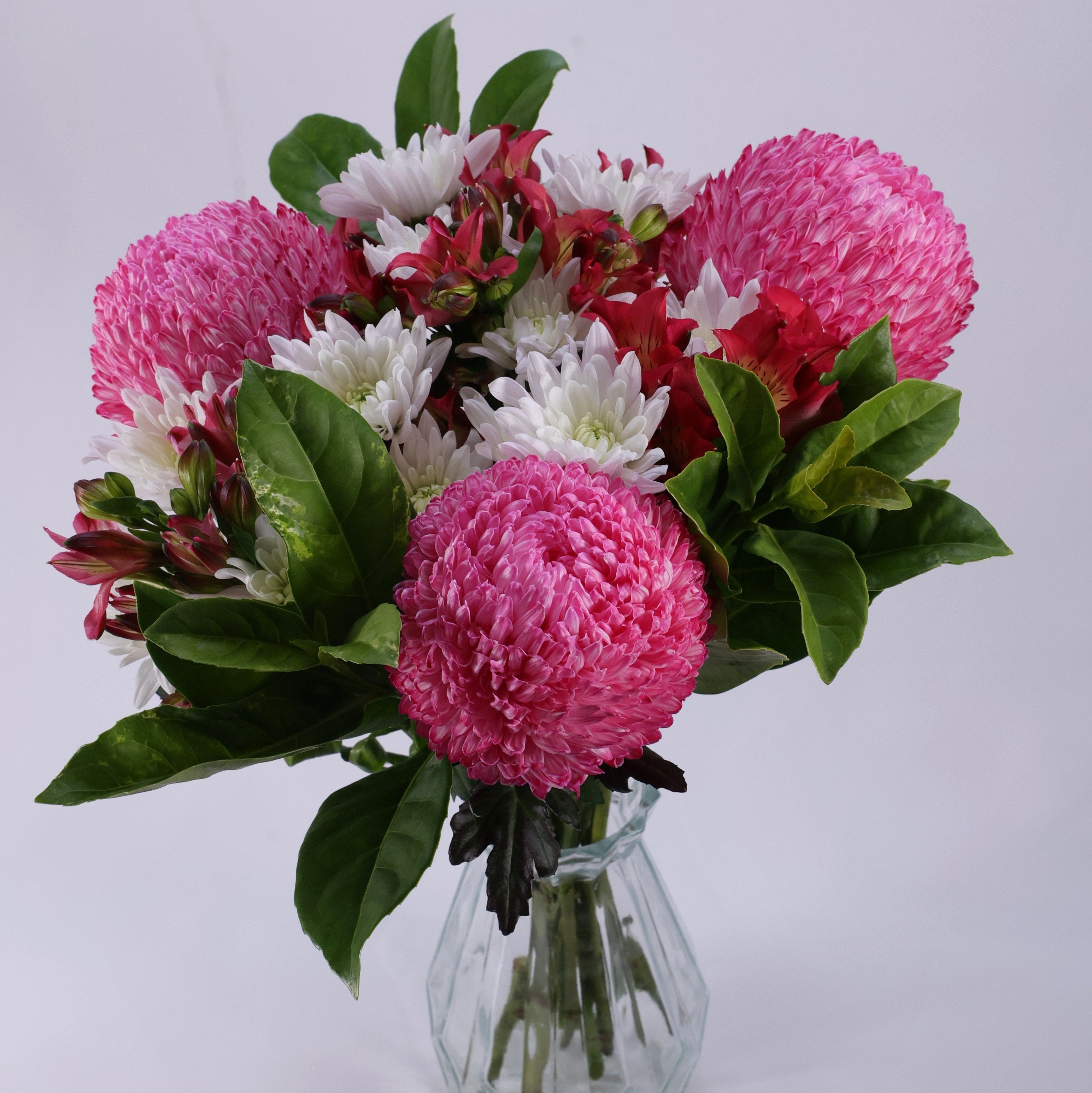 Prestige Bouquet – Three Focals